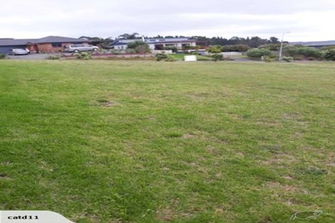 Photo of property in 10 Marram Place, Mangawhai Heads, Mangawhai, 0505