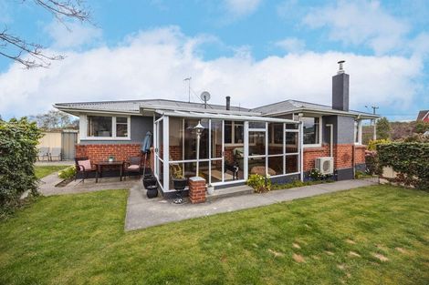 Photo of property in 18 Oxford Street, Holmes Hill, Oamaru, 9401
