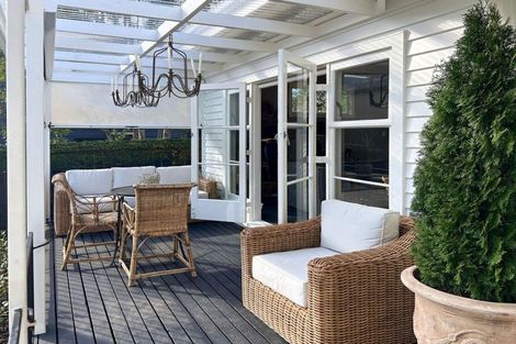 Photo of property in 97 James Cook Street, Havelock North, 4130