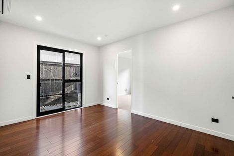 Photo of property in 29 Cara Avenue, Kumeu, 0810