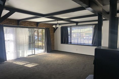 Photo of property in 1/27 Kawau Crescent, Bromley, Christchurch, 8062