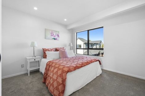 Photo of property in 8f Claridge Street, Glen Eden, Auckland, 0602