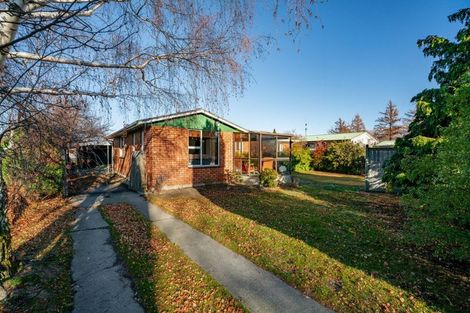 Photo of property in 64 Molyneux Avenue, Cromwell, 9310