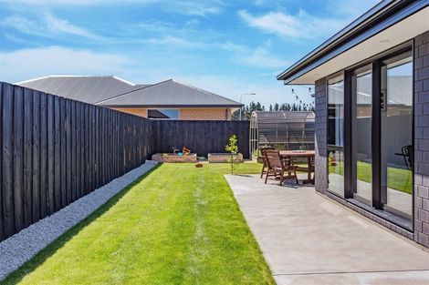 Photo of property in 9 Johnson Avenue, Amberley, 7410