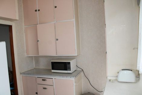 Photo of property in 5 Lansdowne Crescent, Lansdowne, Masterton, 5810