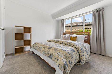 Photo of property in 8 Belcoo Crescent, East Tamaki, Auckland, 2013