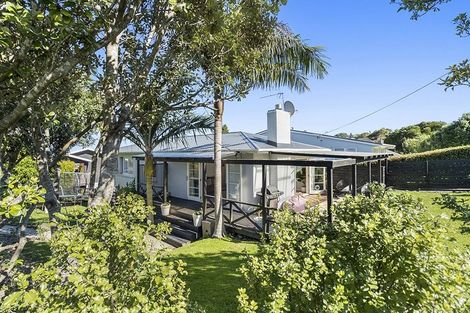 Photo of property in 1/30 Montgomery Avenue, Belmont, Auckland, 0622