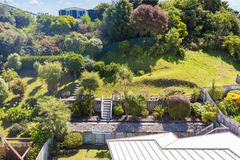 Photo of property in 10 Leanne Way, Waikanae Beach, Waikanae, 5036