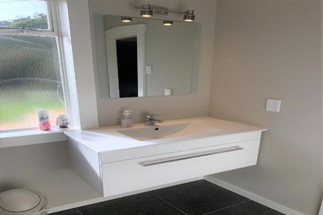 Photo of property in 1815 State Highway 2, Kaitoke, Upper Hutt, 5018