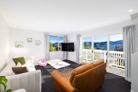 Photo of property in 4 Tau Crescent, Diamond Harbour, 8972