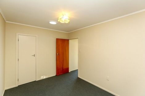 Photo of property in 31/1 Findlay Street, Moturoa, New Plymouth, 4310