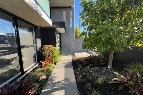 Photo of property in 11b Montgomery Avenue, Rothesay Bay, Auckland, 0630