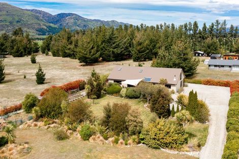 Photo of property in 37 Lichen Lane, Lake Hawea, Wanaka, 9382