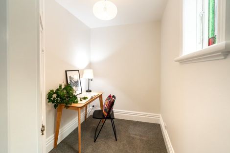 Photo of property in 16 Stafford Street, Mount Victoria, Wellington, 6011