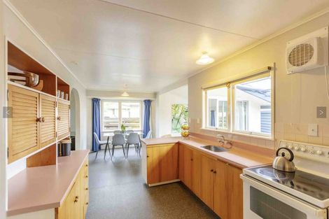 Photo of property in 10 Weathers Place, Taradale, Napier, 4112