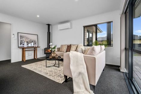 Photo of property in 8 Double Bay Road, Pyes Pa, Tauranga, 3112