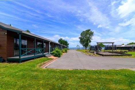 Photo of property in 17 Holden Avenue, Holdens Bay, Rotorua, 3010