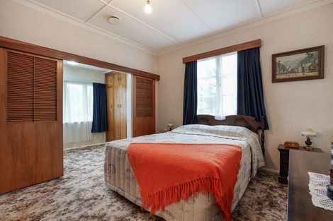 Photo of property in 112 Shamrock Street, Takaro, Palmerston North, 4412