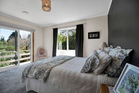 Photo of property in 162 Seaview Road, Westown, New Plymouth, 4310