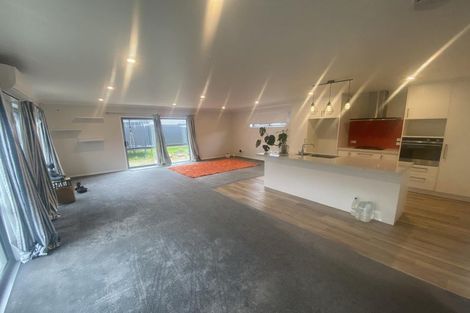 Photo of property in 2 Pattullo Crescent, Wallaceville, Upper Hutt, 5018