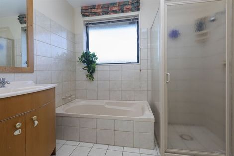 Photo of property in 64 Scruttons Road, Hillsborough, Christchurch, 8022