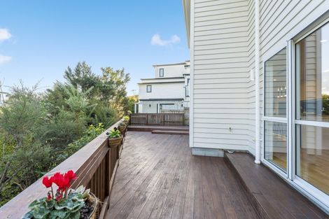 Photo of property in 5 Moko Lane, Greenhithe, Auckland, 0632