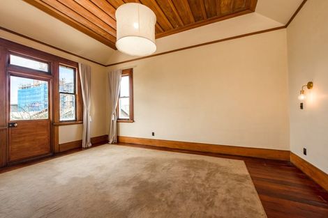 Photo of property in 30 Hobson Street, Thorndon, Wellington, 6011