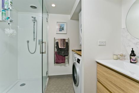 Photo of property in 160 Deep Creek Road, Torbay, Auckland, 0630