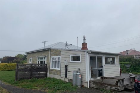 Photo of property in 14 Tararua Street, Masterton, 5810