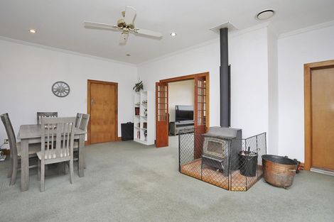 Photo of property in 12 Prince Street, Winton, 9720