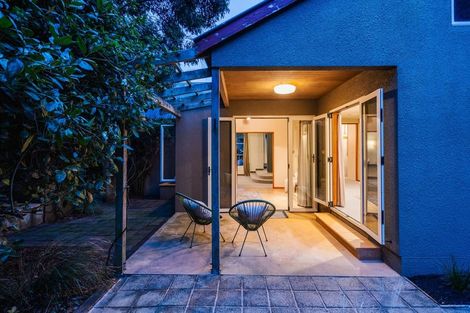 Photo of property in 109 Cliffs Road, Saint Clair, Dunedin, 9012