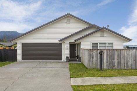 Photo of property in 12 Ngahana Place, Turangi, 3334