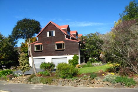 Photo of property in 93 Glenross Street, Glenross, Dunedin, 9011