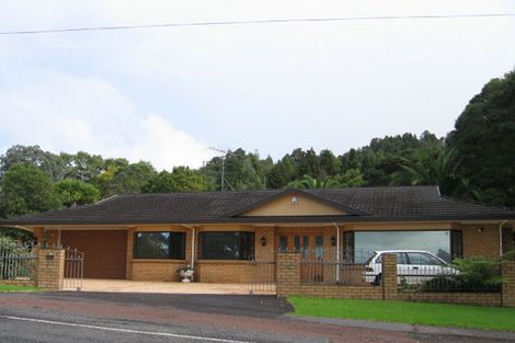 Photo of property in 209 Woodlands Park Road, Titirangi, Auckland, 0604