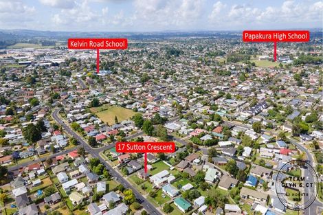 Photo of property in 17 Sutton Crescent, Papakura, 2110
