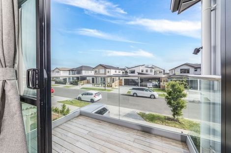 Photo of property in 10 Hangar Lane, Whenuapai, Auckland, 0618