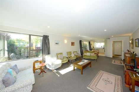 Photo of property in 1/2b Wherstead Road, Cashmere, Christchurch, 8022