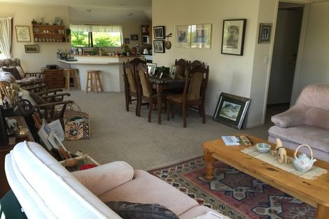 Photo of property in 1/3 Fayette Place, Te Atatu South, Auckland, 0610