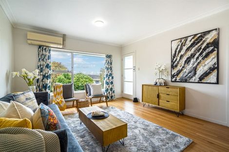 Photo of property in 3/159 Coronation Road, Hillcrest, Auckland, 0627