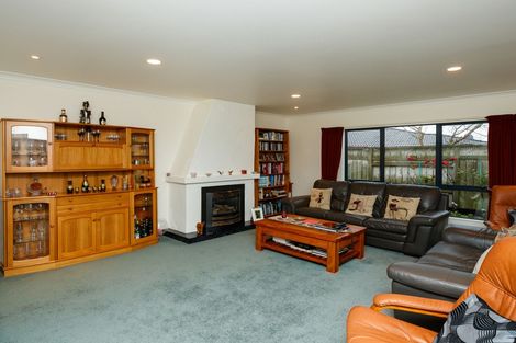 Photo of property in 5 Virginia Grove, Milson, Palmerston North, 4414