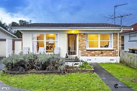 Photo of property in 2/54 East Street, Papakura, 2110