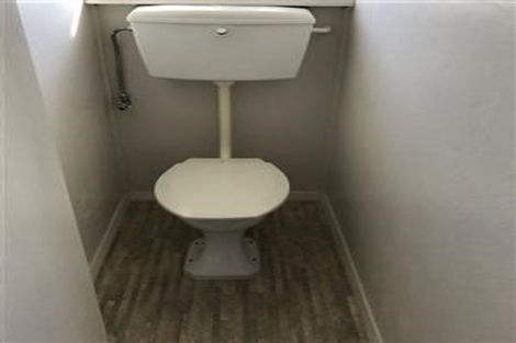 Photo of property in 2 Rutland Street, Levin, 5510