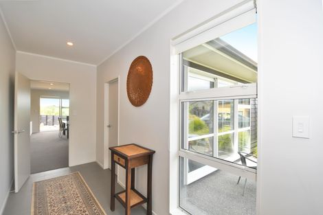 Photo of property in 12 Laly Haddon Place, Matakana, Warkworth, 0985