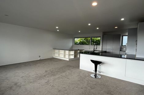 Photo of property in 3/233 Hurstmere Road, Takapuna, Auckland, 0622