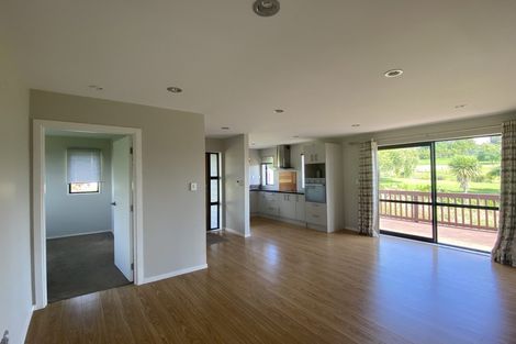 Photo of property in 314 Point View Drive, Dannemora, Auckland, 2016