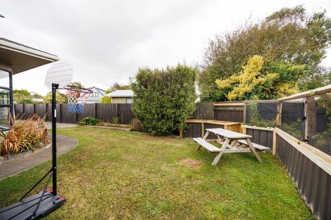 Photo of property in 15 Mountfort Grove, Feilding, 4702
