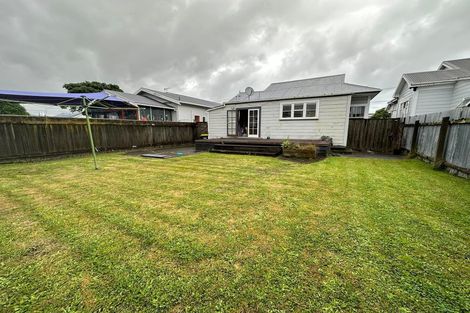 Photo of property in 19 Elizabeth Street, Petone, Lower Hutt, 5012