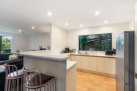 Photo of property in 51b Clayburn Road, Glen Eden, Auckland, 0602