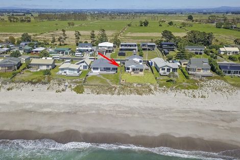 Photo of property in 393 Pukehina Parade, Pukehina, Te Puke, 3189