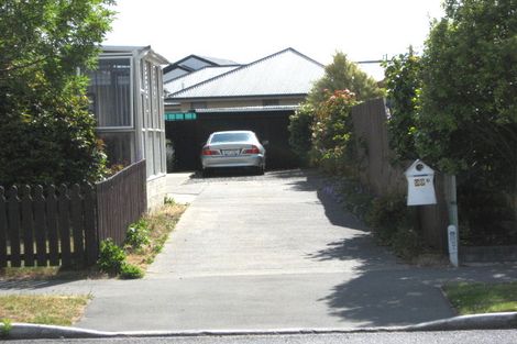 Photo of property in 1/99 Royal Park Drive, Parklands, Christchurch, 8083